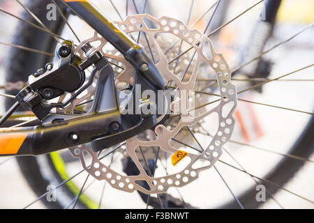 Mountain Bike Scheibenbremse des Hinterrades Stockfoto