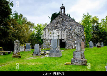 Alte Grabsteine in Balquhidder Kirk Friedhof in die Trossachs, Schottland Stockfoto