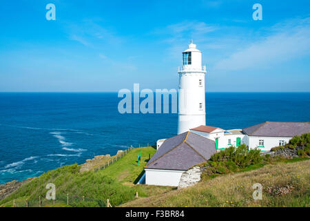 Der Leuchtturm am Trevose Head in der Nähe von Padstow in Cornwall, England, UK Stockfoto