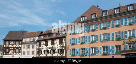 Halbe Fachwerkhaus Gebäude La Turenne Street Petite Venise Colmar Elsass Frankreich Stockfoto