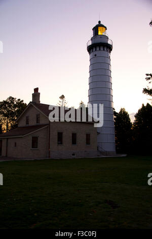 Cana-Insel-Leuchtturm, mit Blick auf Lake Michigan, Door County, Wisconsin Stockfoto