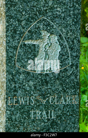 Lewis und Clark Trail Marker, Cape Enttäuschung State Park, Lewis und Clark National Historical Park, Washington Stockfoto