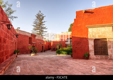 Innenhof des Klosters von Santa Catalina in Arequipa, Peru Stockfoto
