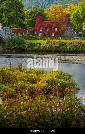 Blick auf Tu Hwnt I'r Bont Afon Conwy Stockfoto