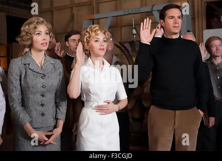 HITCHCOCK 2012 Fox Searchlight Pictures Film mit von links Jessica Biel als Vera Miles, Scarlett Johansson als Janet Leigh, James D'Arcy wie Anthony Perkins Stockfoto