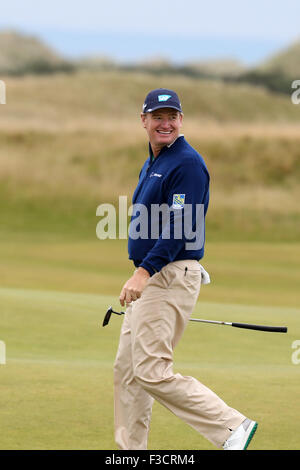 St. Andrews, Schottland. 4. Oktober 2015. Alfred Dunhill Links Golf Finalrunde. Ernie Els am 13. Grün © Action Plus Sport/Alamy Live News Stockfoto