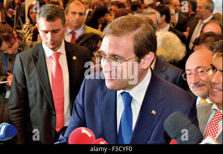Portugal: Premierminister Pedro Passos Coelho von Medien interviewt Stockfoto