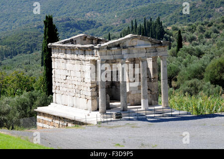 Das Heroon/Mausoleum an antiken Messene. Das Mausoleum steht im Stadion-Komplex der Stadt. Stockfoto