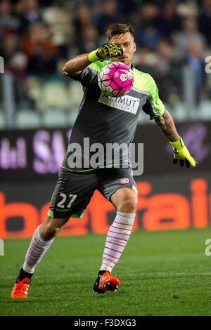 Vid Belec (Carpi), 3. Oktober 2015 - Fußball / Fußball: italienische "Serie A" match zwischen Carpi FC 2: 1-Torino FC im Stadio Alberto Braglia, in Modena, Italien. (Foto von Maurizio Borsari/AFLO) Stockfoto