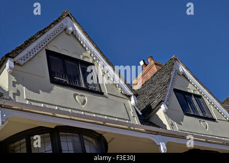 Helle Fenster Details der historischen Einhorn Inn Marktplatz Banbury Oxfordshire England UK verbleit Stockfoto