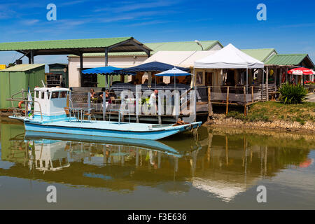 Typische Austern Restaurant Insel d'Oléron Poitou-Charentes Charente Maritime France Europe Stockfoto