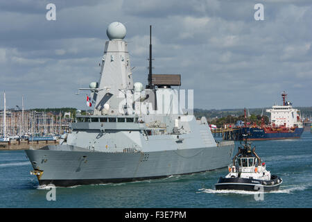 Die britische Royal Navy Kriegsschiff HMS Dauntless (D 33) Ein Typ 45 Zerstörer, Portsmouth, UK am 6. Mai 2014. Stockfoto