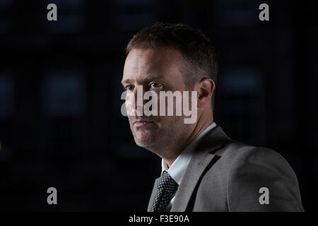 Englischer Schriftsteller, Autor und Künstler Tom McCarthy. Stockfoto