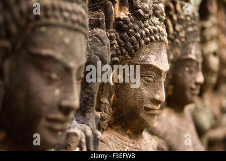 Relief auf der Terrasse des Lepra-Königs. Angkor Thom. Die Terrasse des Lepra-Königs (oder Leper King Terrasse), (Preah lernen Sdech Stockfoto