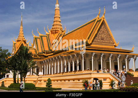 Königlicher Palast. Phnom Penh. Der Königspalast in Phnom Penh wurde vor über einem Jahrhundert gebaut, um als Residenz des Kin dienen Stockfoto