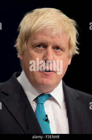 Manchester, UK. 6. Oktober 2015. Boris Johnson, Bürgermeister von London spricht am Tag3 der 2015 Parteitag der Konservativen in Manchester. Bildnachweis: Russell Hart/Alamy Live-Nachrichten. Stockfoto