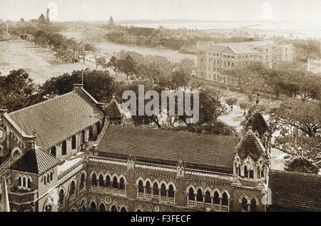 Alte Bild Jahrgang 1900s ; Bombay von St. Xavier Schule in Richtung Azad Maidan und Cross Maidan ; sichtbar Rajabai Tower und Churchgate , Bombay , Mumbai ; Maharashtra ; Indien Stockfoto