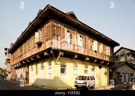 Altes Haus; Parsi Lane; Poona; Pune; Maharashtra; Indien; Asien; Asiatisch; Indisch Stockfoto