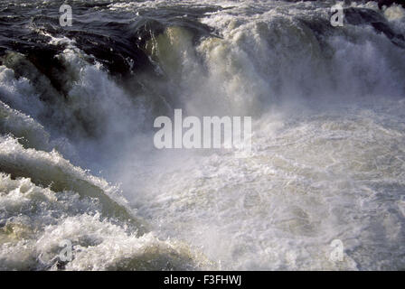 Dhuandhar Falls, Dhuandhar Wasserfall, Wasserfall, Rauchkaskade, Narmada Fluss, Bhedaghat, Jabalpur, Madhya Pradesh, Indien, Asien Stockfoto