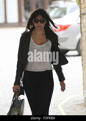 London, UK, 14.01.2009: Daisy Lowe gesehen unterwegs in Primrose Hill, London Stockfoto