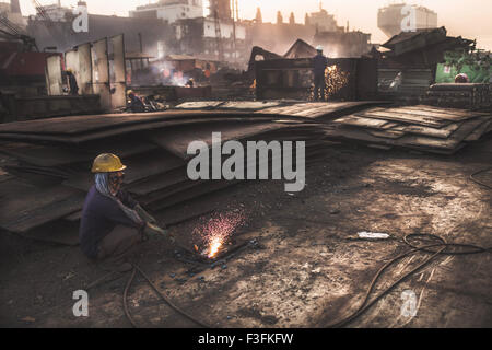 Abwrackung von Schiffen Yards von Alang. Stockfoto