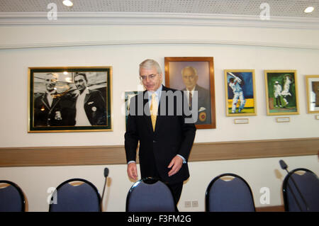 Ehemalige britische Premierminister John Major bei CCI (Cricket Club of India), ehrenamtliche lebenslange Mitgliedschaft in Bombay Mumbai zu erhalten Stockfoto