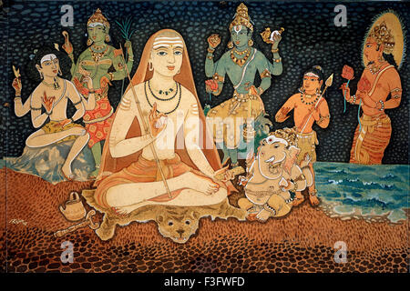 Sanyasin Mönch sadhu heiliger asketischer Swami Adi Shankara Adi Shankaracharya auf Tigerkelz sitzend Herr Ganesh Herr Shiva Göttin Parvati Herr Vishnu Herr Kartikeya Herr Indra Indien Asien Asiatische indische Götter Philosoph und Theologe Stockfoto