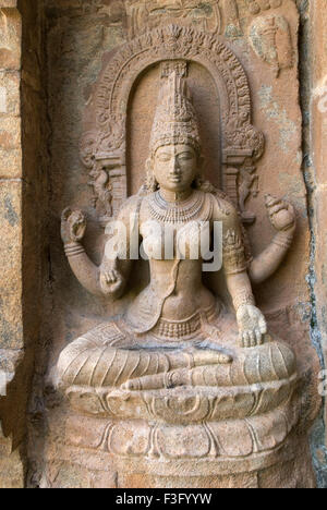 11. Jahrhundert Saraswati Statue im Brihadishvara-Tempel; Gangaikondacholapuram; Tamil Nadu; Indien Stockfoto