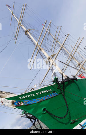 SS Rickmer Rickmers drei Masten Viermastbark Segelschiff dauerhaft als Museumsschiff im Hamburger Hafen festgemacht. Stockfoto