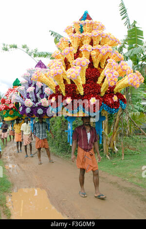 Kavadi Aattam, religiöser Volkstanz, Kavadi Tanz, Thaipusam Festival, Kerala, Indien, Asien Stockfoto