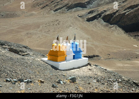 Chorten; Buddhistischer Stupa; Nimo; Nimoo; Nimu; Nimmoo; Nimu; Leh; Ladakh; Jammu und Kaschmir; Union Territory; UT; Indien; Asien Stockfoto