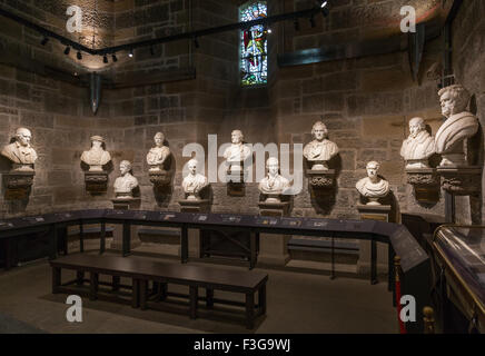 Die Halle der Helden innerhalb des National Wallace Monument auf Abbey Craig, Stirling in Schottland Stockfoto