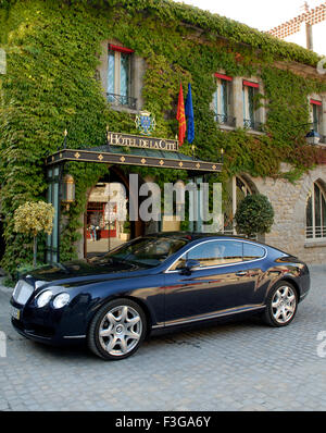 Bentley BT ; Hotel de la Cite ; Carcassonne ; Languedoc area ; Südfrankreich ; Frankreich ; Französisch; Europa; Europäisch Stockfoto