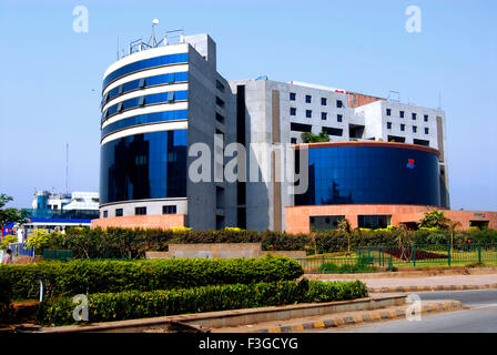 Moderne Architekt asiatische Herz Klinikgebäude in Bandra Kurla Komplex; Bombay jetzt Mumbai; Maharashtra; Indien Stockfoto