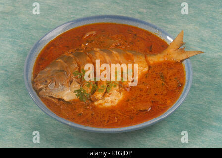 Fisch-Curry in Platte Stockfoto