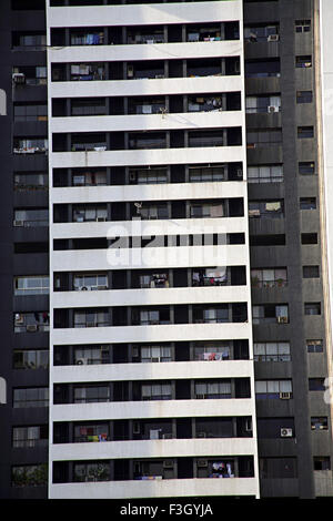 Große östliche royal Apartments im J. B. Behram Marg genannt Bellasis Straße; Bombay jetzt Mumbai; Maharashtra; Indien Stockfoto