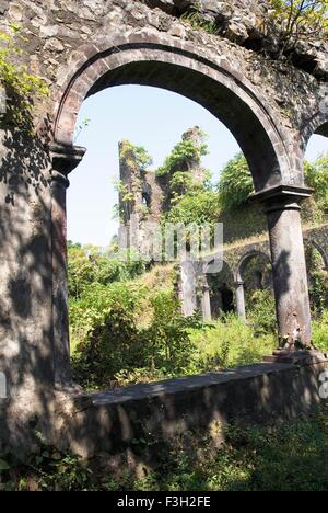 Ruinen in Vasai oder Bassein Fort; Dist Thane; Maharashtra; Indien Stockfoto