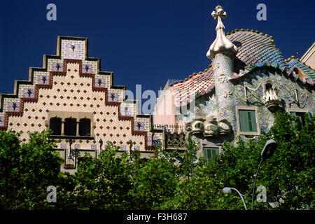 Spanien, Barcelona, Casa Amatller (Architekt Josep Puig i Cadafalch) und Casa Batllò (Architekt Antoni Gaudì) Stockfoto