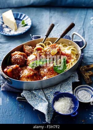 Schweinefleischbällchen mit Fenchelsamen, Nahaufnahme Stockfoto