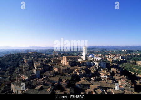 Italien, Toskana, Siena, Stadtblick von oben Stockfoto