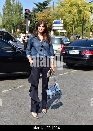 Blogger Juliana Salazar außerhalb der Celine-Modenschau in Paris Fashion Week - 4. Oktober 2015 - Foto posieren: Start-und Landebahn Manhattan/Celine Gaille *** für nur zur redaktionellen Nutzung *** Mindesthonorar 50, - EUR/minimale Gebühr 50, - EUR/Picture Alliance Stockfoto