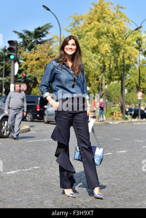 Blogger Juliana Salazar außerhalb der Celine-Modenschau in Paris Fashion Week - 4. Oktober 2015 - Foto posieren: Start-und Landebahn Manhattan/Celine Gaille *** für nur zur redaktionellen Nutzung *** Mindesthonorar 50, - EUR/minimale Gebühr 50, - EUR/Picture Alliance Stockfoto