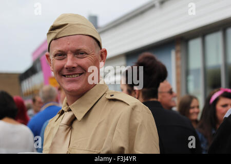 Porthcawl Wales, 27.09.2014, fotografiert auf dem Elvis Festival der unbekannte Mann in WWII Kostüm, © AimeeHerd Freelance Stockfoto