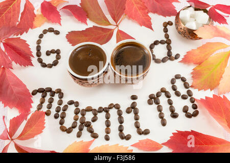 Morgenkaffee Starter an einem Herbsttag. Herbst Hintergrund Stockfoto
