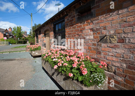 Dorf Shocklach, Cheshire, England. Malerische Aussicht auf ein Haus in dem Dorf Shocklach. Stockfoto
