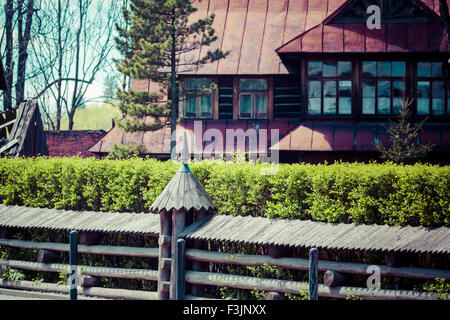 Traditionelle polnische Holzhütte aus Zakopane, Polen. Stockfoto