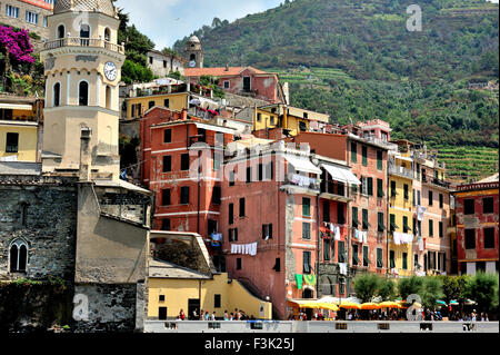 Vernazza, Dorf der Cinque Terre, Italien Stockfoto