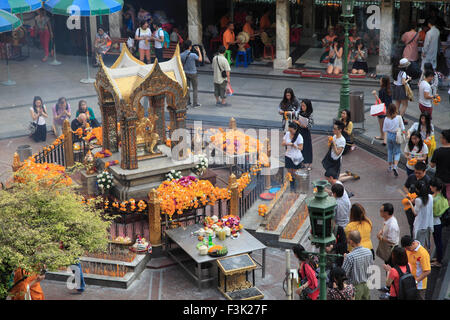 Thailand, Bangkok, Erawan-Schrein, Menschen, Stockfoto