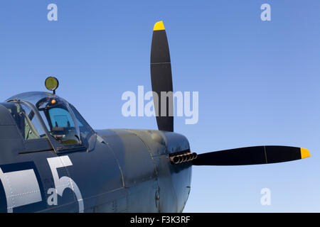 Die Grace Spitfire ML407 auf Unternehmen Flugplatz, Northampton, England Stockfoto