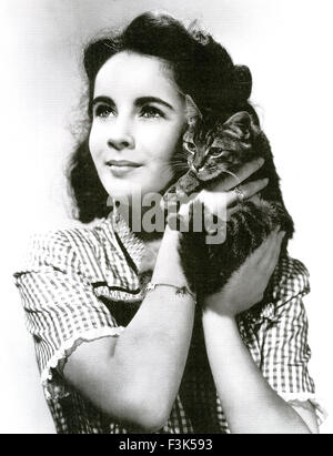 Anglo-amerikanischen Schauspielerin ELIZABETH TAYLOR (1932-2011) über 1945 Stockfoto